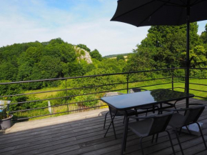 La roche trouée - Maison avec vue à Nismes